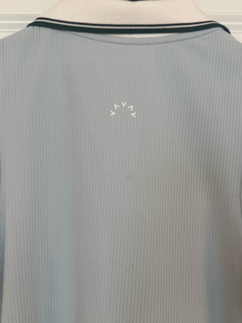 Varley Performance Tank/ Preloved/ Great Condition/ Small - Picture 8 of 9